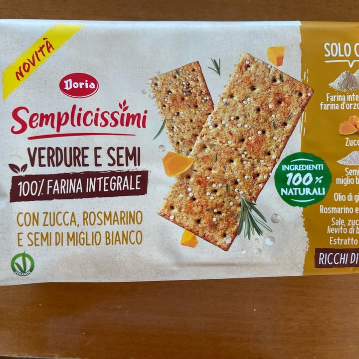 review photo of Doria Semplicissimi Con Zucca, Rosmarino E Semi Di Miglio Bianco shared by @xxva on 27 Mar 2022 - review