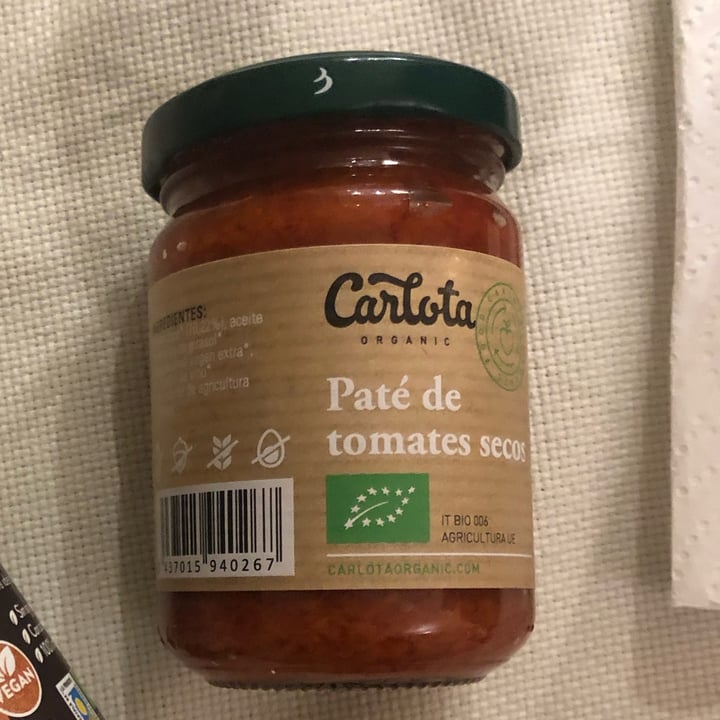 photo of Carlota Organic Paté de tomates secos shared by @barbarapgs on  19 Dec 2021 - review