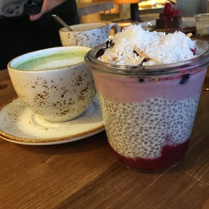 review photo of Honest Greens Rambla Catalunya Chia-Açaí Detox shared by @martamct96 on 23 Mar 2020 - review