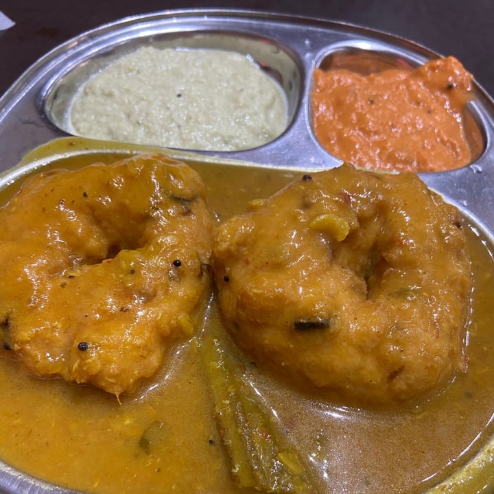 photo of Komala Vilas Restaurant Sambar Vada shared by @vegan on  09 Aug 2020 - review