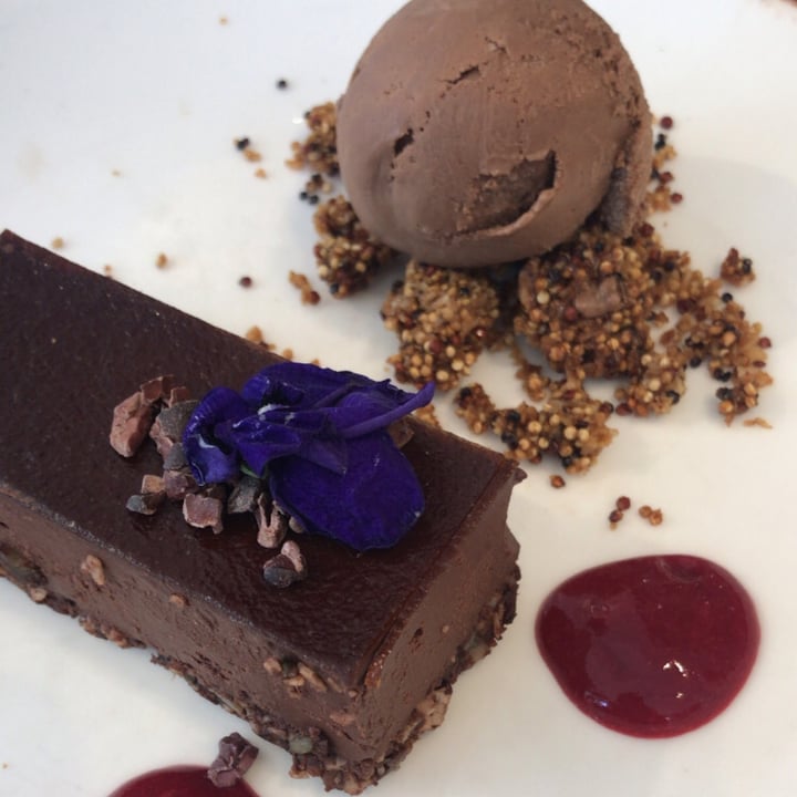 photo of Farmacy Raw Chocolate Tart shared by @mariott on  19 May 2022 - review