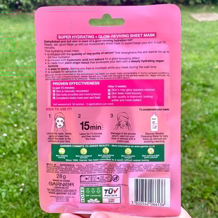 review photo of Garnier Moisture bomb super hydrating sheet mask shared by @ariiianna on 12 Jun 2022 - review