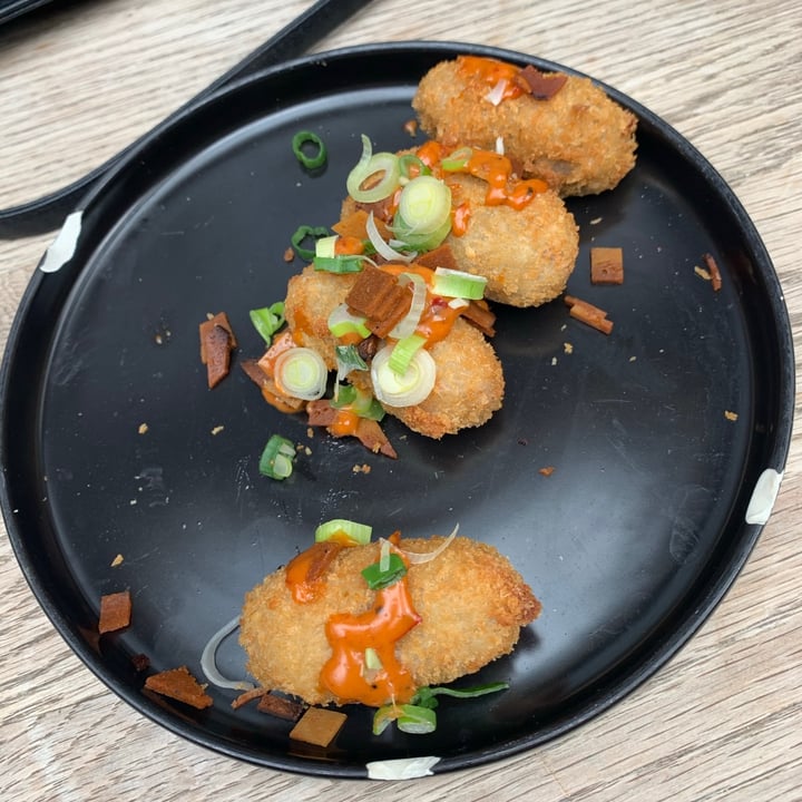 photo of Hudsons The Burger Joint (Gardens) panko crumbed wings shared by @peppadew on  20 Sep 2020 - review