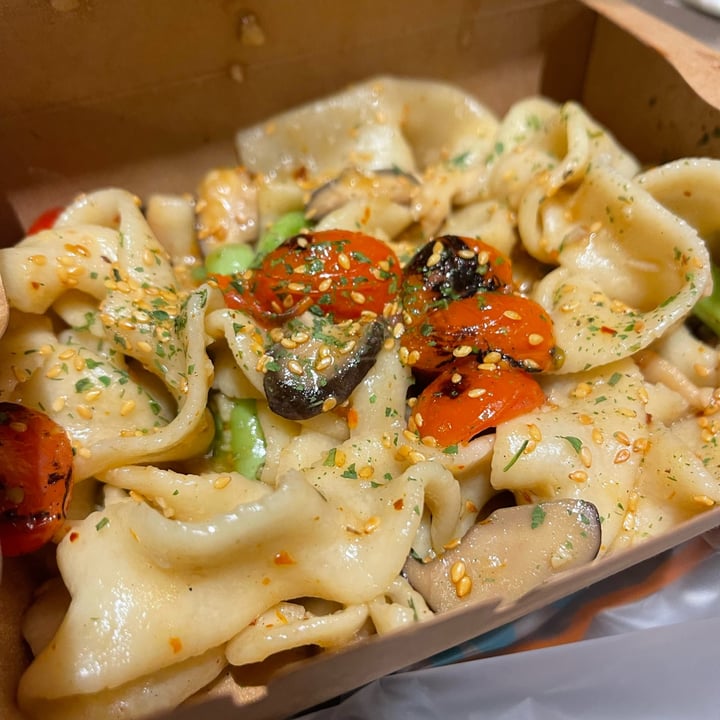 photo of Tangled (Fresh Pasta To Go) Vegan Wagon shared by @mel on  29 Sep 2022 - review