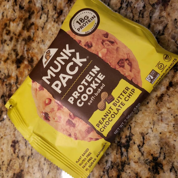 photo of Munk Pack Munk Pack Peanut Butter Chocolate Chip Protein Cookie shared by @ambularfortheanimals on  22 Mar 2019 - review
