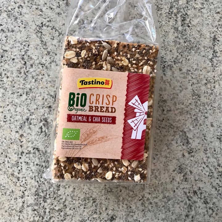 photo of Tastino Bio crisp bread oatmeal and chia seeds shared by @margheritafae on  13 Apr 2022 - review