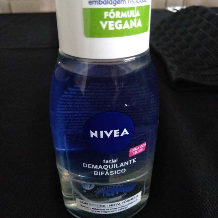 photo of Nivea Demaquilante Bifásico shared by @silverdri on  09 May 2022 - review