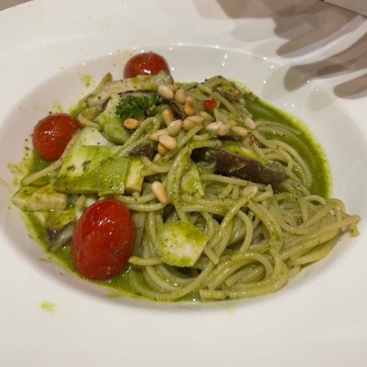 photo of Flavours by Saute Basil Pine Nut Pesto shared by @opheeeliaaa on  17 Jul 2021 - review