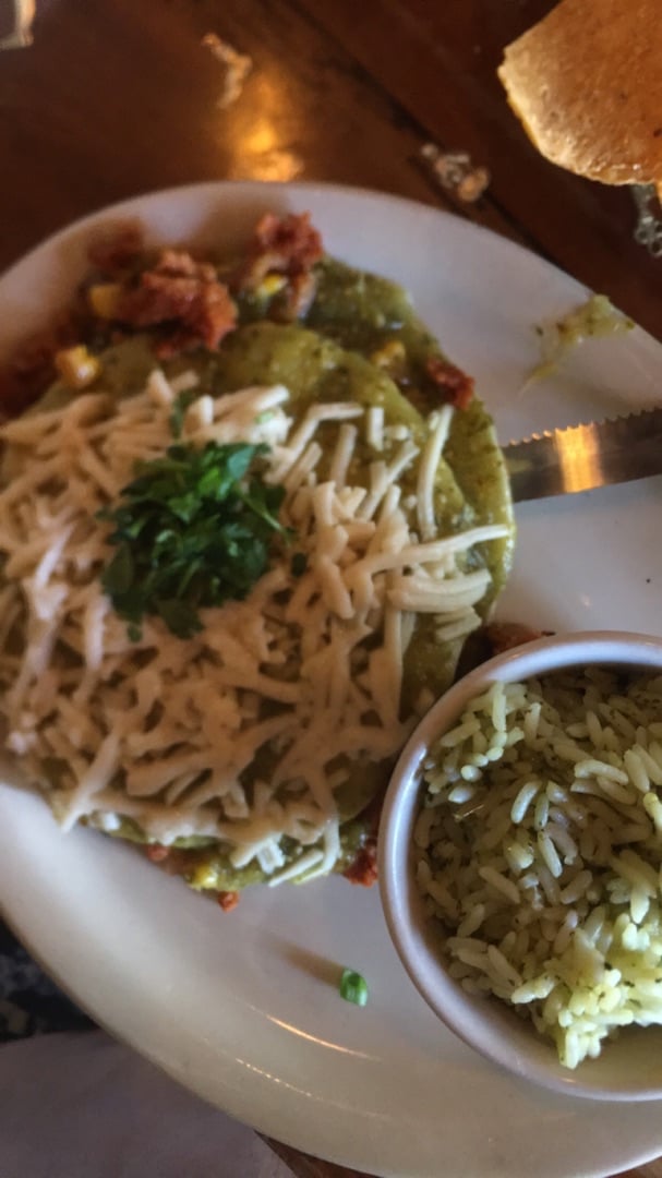 photo of TacoLu, Baja Mexicana Stacked Enchiladas Verdes shared by @madidemmer on  10 Jan 2020 - review