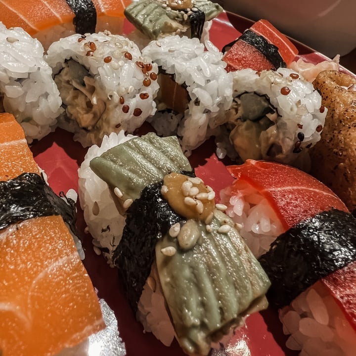 photo of 123V Petit Sushi Set shared by @glamhippie on  22 Jan 2023 - review