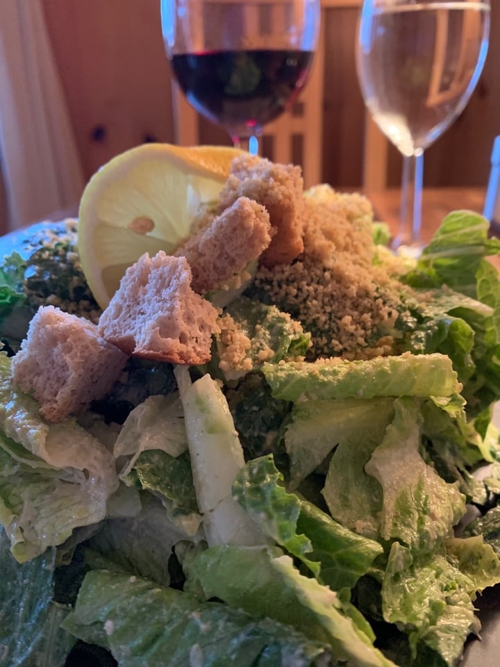 photo of Ravens Restaurant Caesar Salad shared by @veganpetite on  14 Mar 2020 - review