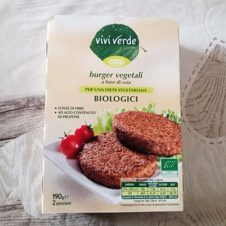 photo of Vivi Verde Coop Burger Vegetali A Base Di Soia shared by @chiara95 on  01 Oct 2021 - review