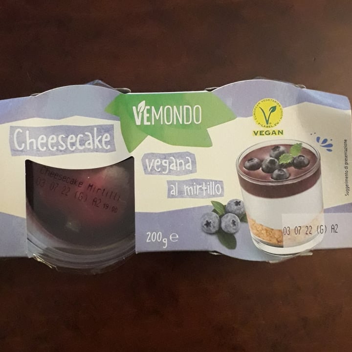 review photo of Vemondo Cheesecake vegana al mirtillo shared by @giuliaval on 25 Jun 2022 - review