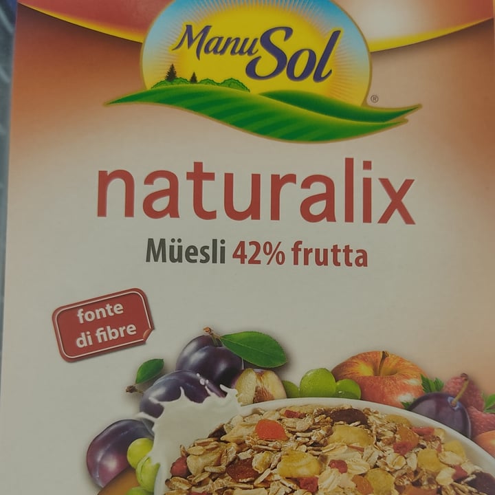 photo of ManuSol Naturalix muesli con il 42% di frutta shared by @lauradavega on  04 Mar 2022 - review