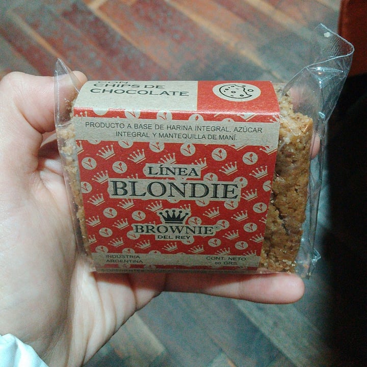 photo of Brownie del Rey Blondie con Chocochips shared by @milavgan on  08 Aug 2022 - review