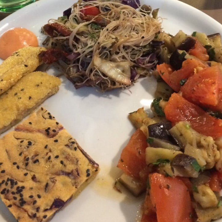 photo of Food Love Misto buffet shared by @al25 on  28 Dec 2021 - review