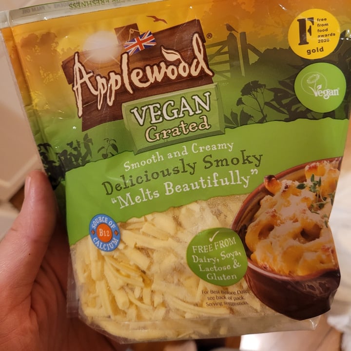 photo of Applewood Vegan Grated shared by @abigailp on  10 Jan 2022 - review