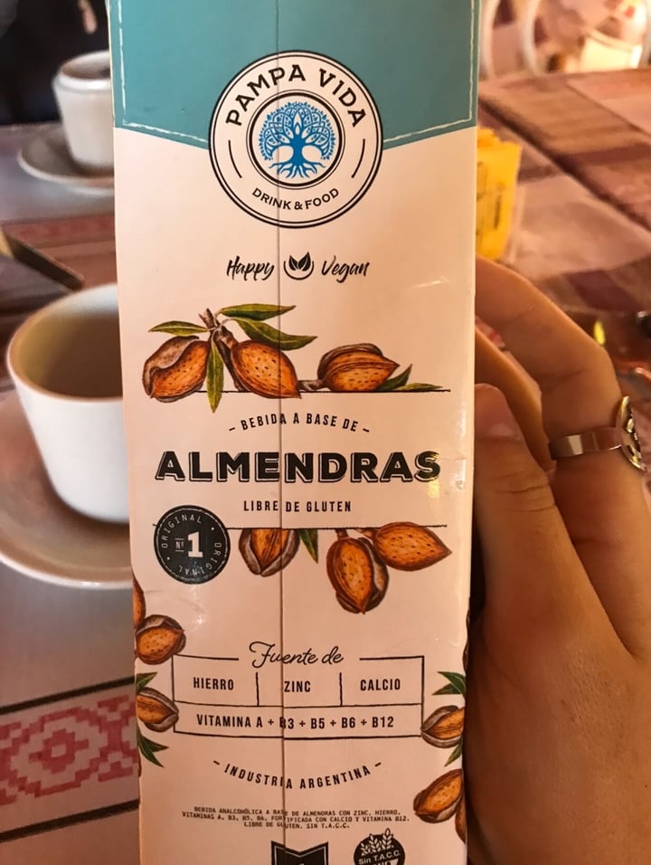 photo of Pampa Vida Leche de Almendras Original shared by @vickycampano on  02 Mar 2020 - review