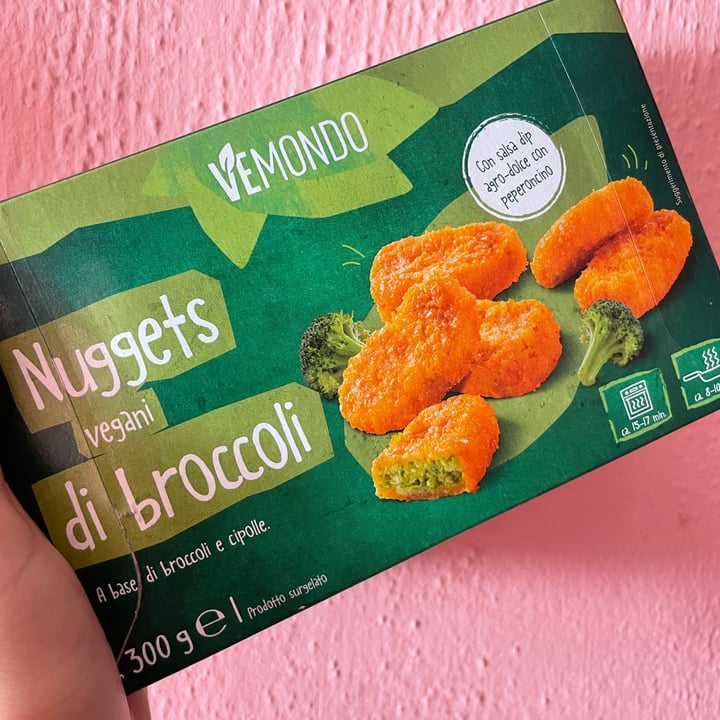 photo of Vemondo vegan nuggets broccoli shared by @terrymirra9 on  14 Sep 2022 - review