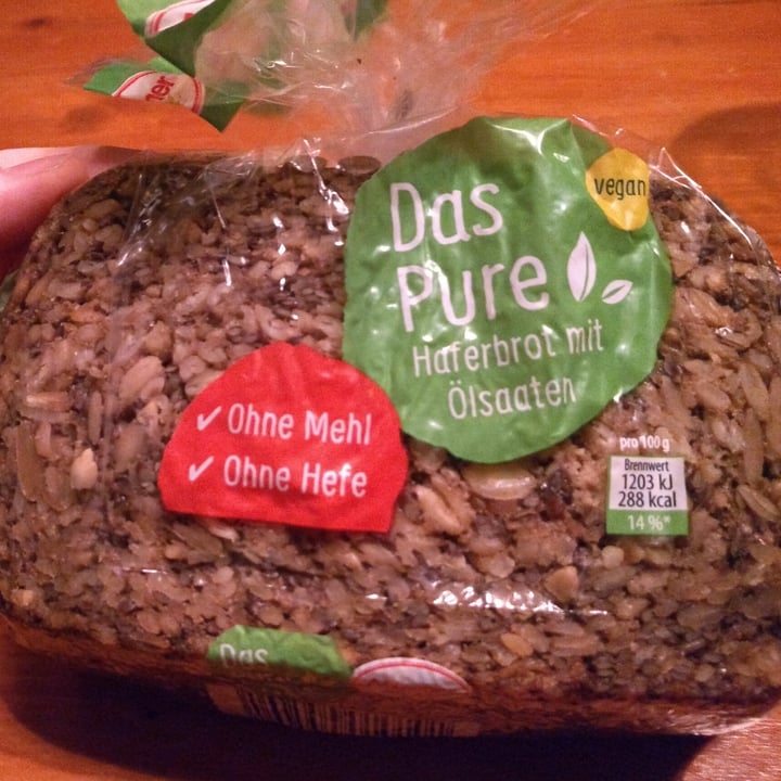photo of Aerzener Das Pure - Haferbrot mit Ölsaaten shared by @felice on  10 Mar 2021 - review
