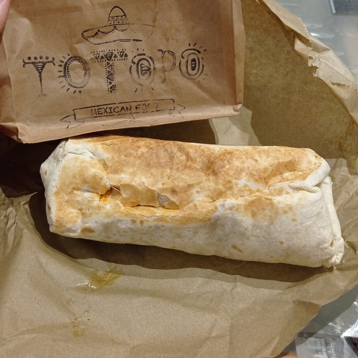 photo of TOTOPO Henao Mexican food Burrito (sin queso) shared by @tintadecuervo on  03 Jun 2022 - review