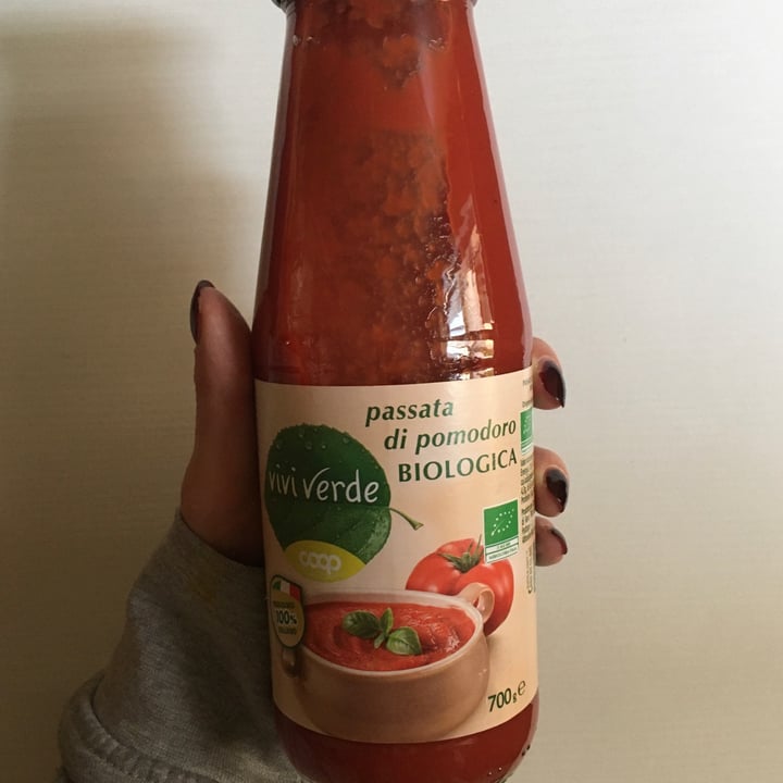 photo of Vivi Verde Coop Passata di Pomodoro shared by @annasbalanca on  13 Oct 2020 - review