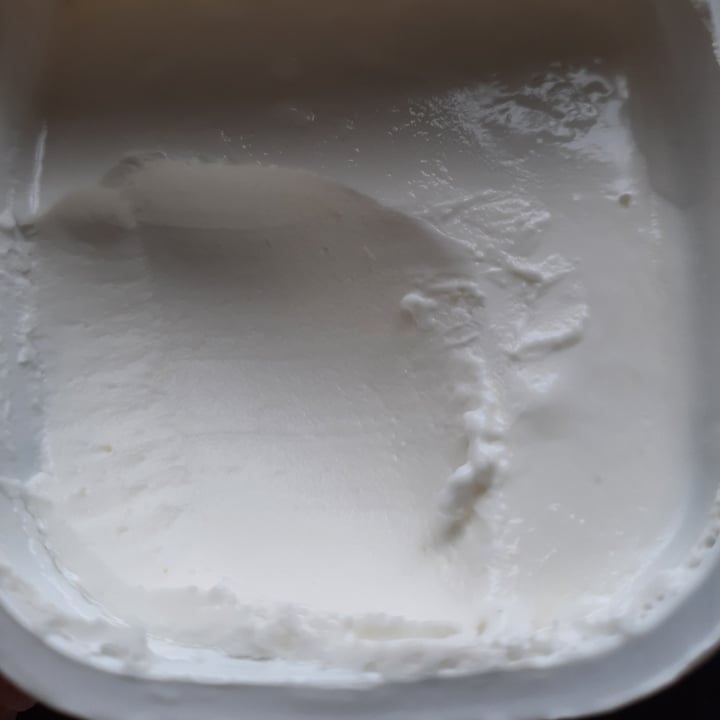 photo of Tesco Free From Coconut Oil Alternative to Soft Cheese shared by @vihervn on  08 Apr 2021 - review