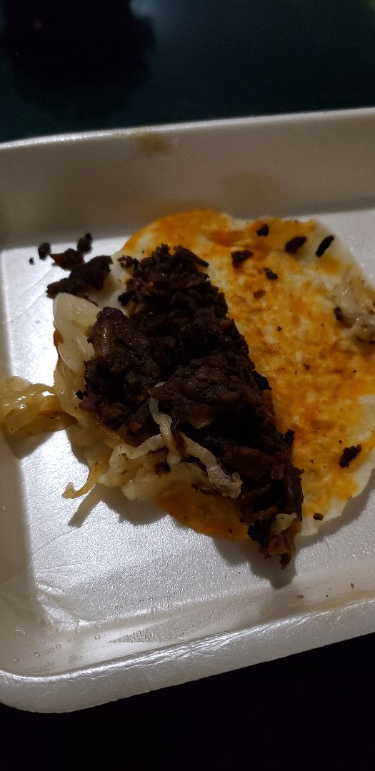photo of Vegan Eats Tacos de bistec shared by @katiardz on  10 Apr 2020 - review
