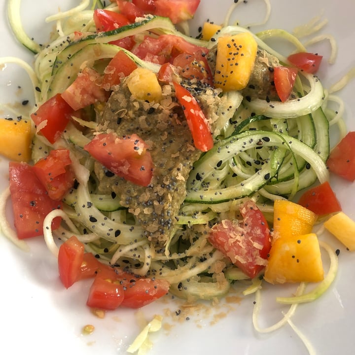 photo of La Mandrágora insalata di zucchine con pesto shared by @gigiotta123 on  17 Jun 2022 - review