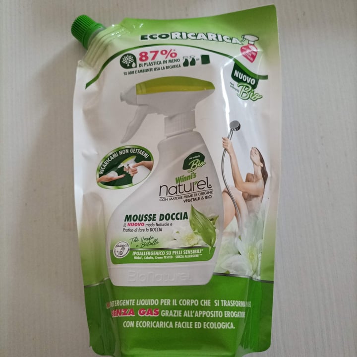 photo of Winni's Naturel Eco ricarica mousse doccia shared by @elisaraja8 on  09 Oct 2022 - review