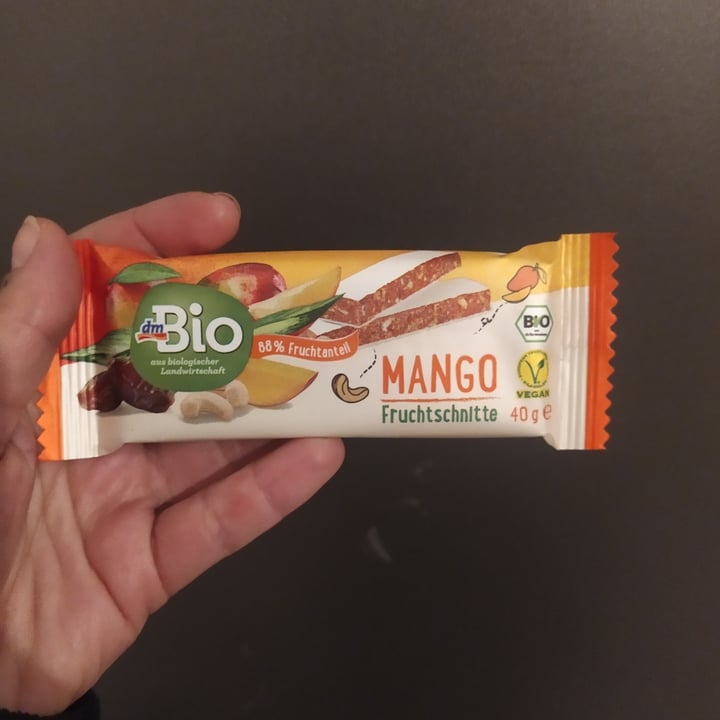 photo of dmBio Mango Fruitbar | Mango Fruchtschnitte shared by @seitanist on  20 Sep 2022 - review