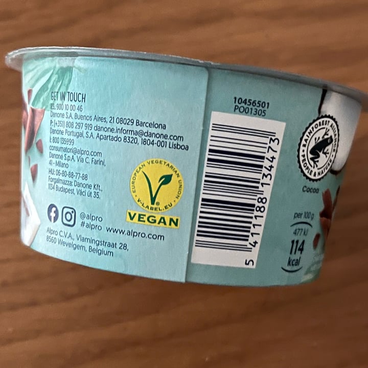 photo of Alpro Absolutely Coconut STRACCIATELLA shared by @virgiveg on  28 Apr 2022 - review