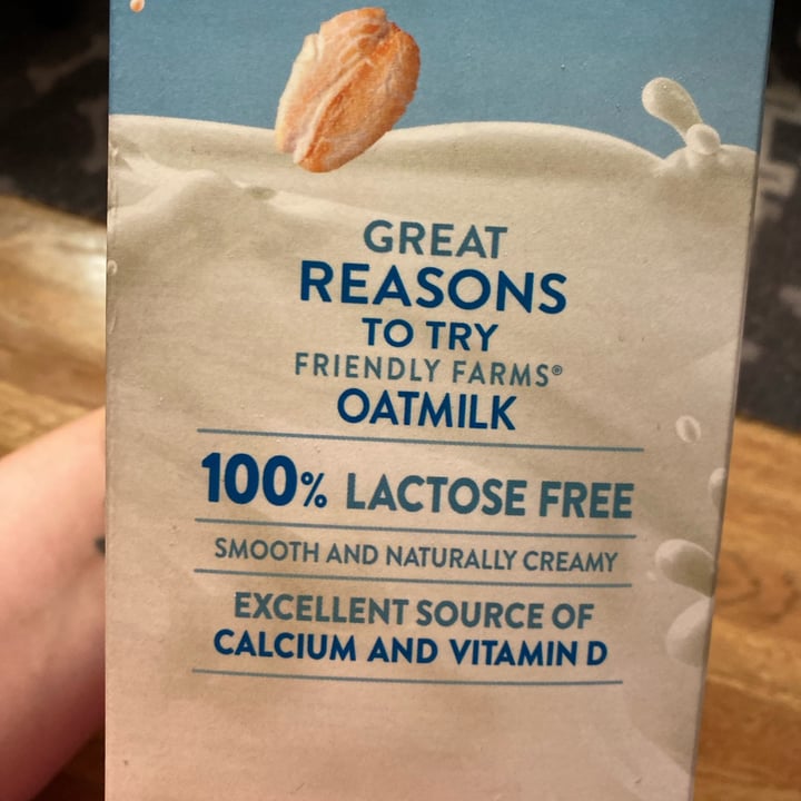 photo of Friendly Farms Oatmilk Original shared by @amsvfrazier90 on  17 Oct 2021 - review