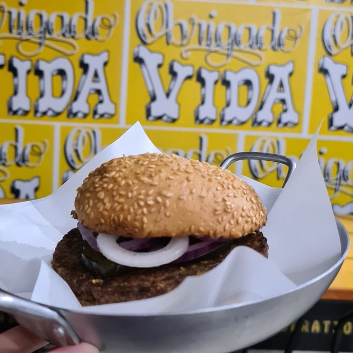 photo of Hasta la Vegan, Burger! El Clássico shared by @vivianmaximo on  15 Aug 2022 - review