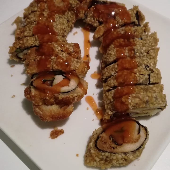 photo of Café y Té Pacífico Sushi frito shared by @vegan-vegan on  23 May 2021 - review