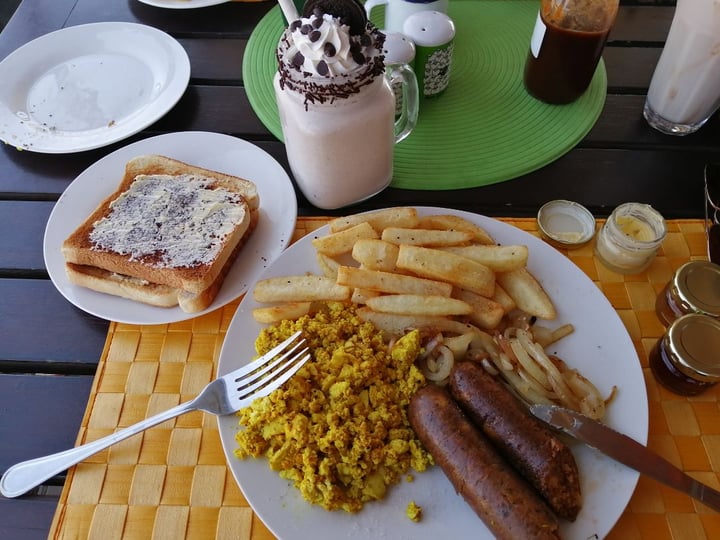photo of Asher's Corner Cafe @ Ashers Farm Sanctuary Barn Breakfast shared by @marinette on  06 Sep 2019 - review
