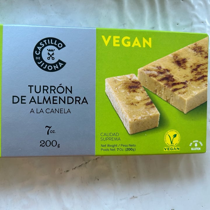 review photo of Castillo De Jijona Turron de almendras a la canela shared by @patipatt on 17 Dec 2022 - review