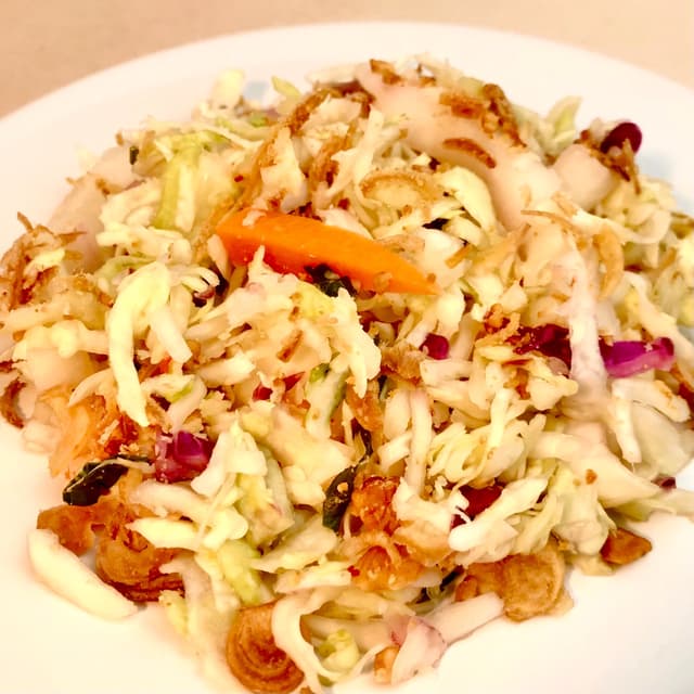 Foto do prato “Vietnamese Coleslaw”