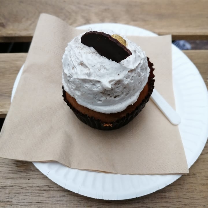 photo of Tauer Bakery Cupcake Apple Chai Latte shared by @bettazara on  22 Oct 2020 - review