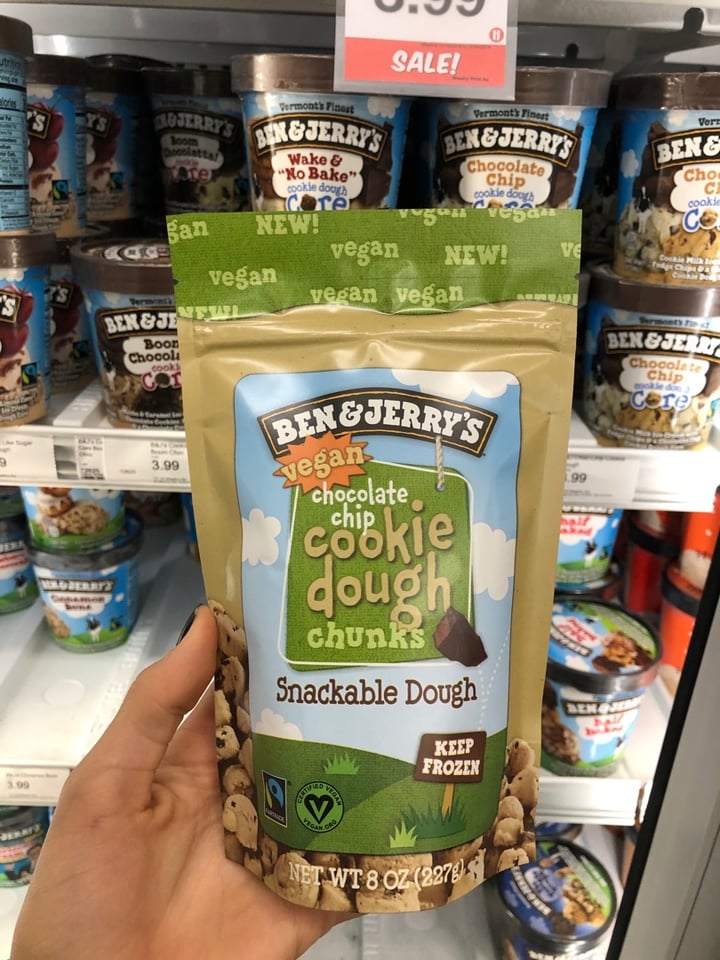 photo of Ben & Jerry's Chocolate Chip Cookie Dough Chunks Snackable Dough shared by @meghanmc on  21 Dec 2019 - review