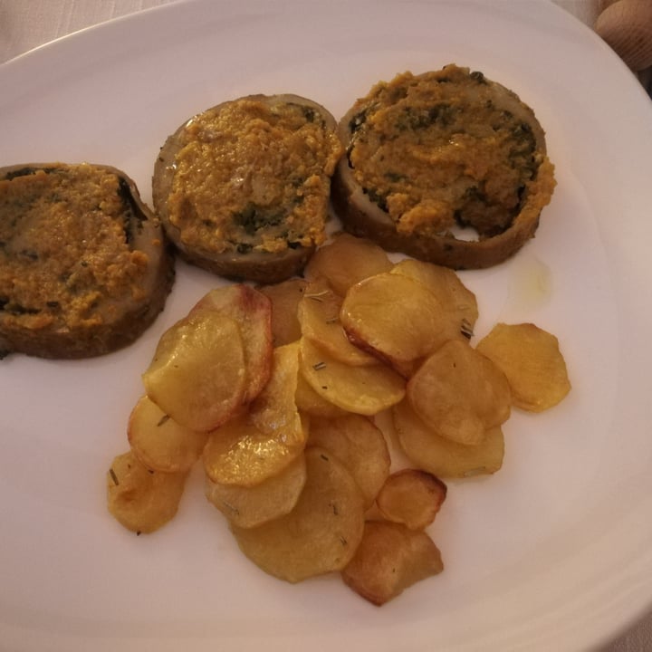 review photo of il Lughino, come Natura insegna - Como Arrosto di seitan con spinaci e crema di anacardi shared by @martiabc on 27 Feb 2022 - review