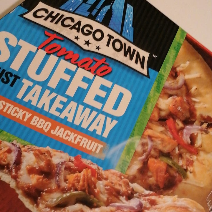 photo of Chicago Town Tomato Stuffed Crust Takeaway Sticky Bbq Jackfruit Pizza shared by @shoey on  12 Oct 2020 - review