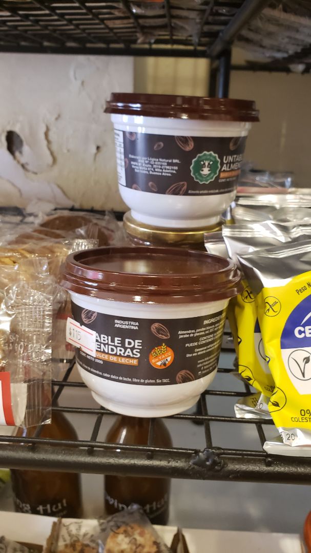 review photo of Felices Las Vacas Untable de Almendras sabor Dulce de Leche shared by @marianoguti on 06 Feb 2020 - review
