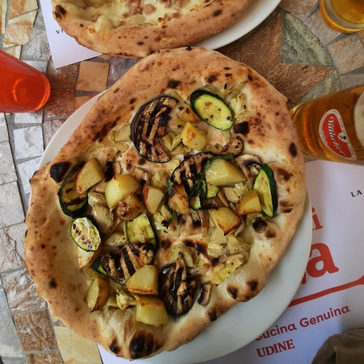 Fratelli Panza Udine, Italy Pizza con verdure Review abillion
