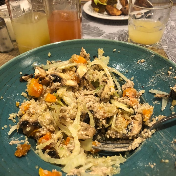 photo of Tea Connection Ensalada shared by @1wandadeluca on  26 Jul 2020 - review
