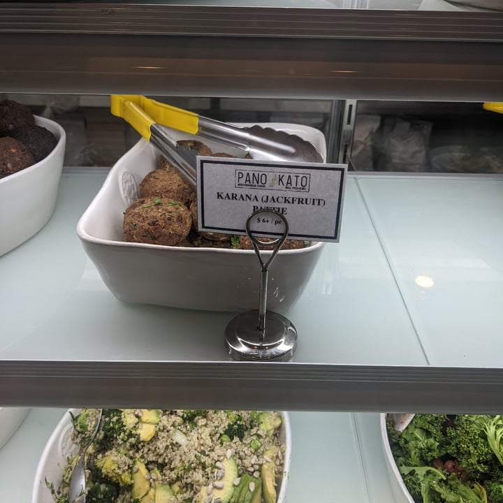 review photo of Pano Kato Grill, Pizza & Deli Karana pattie platter shared by @bdsc on 29 May 2022 - review