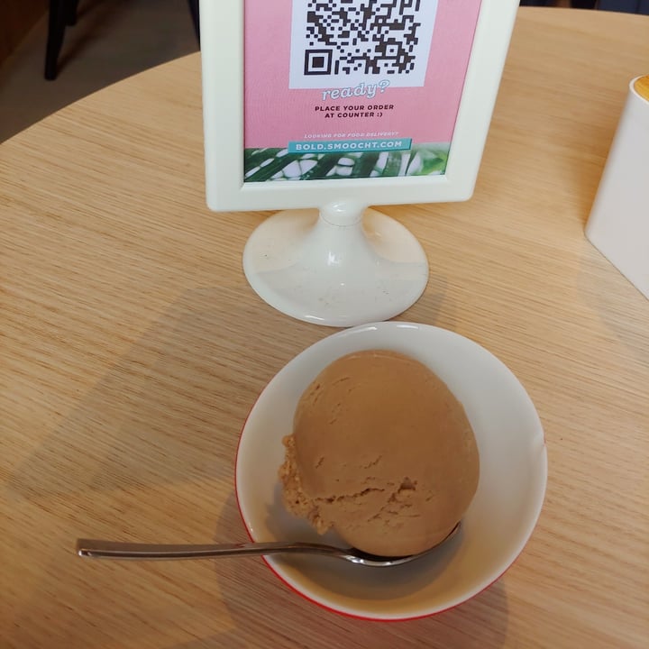 photo of WS Deli Experience Store hazelnut ice cream shared by @vegananu on  11 Oct 2020 - review