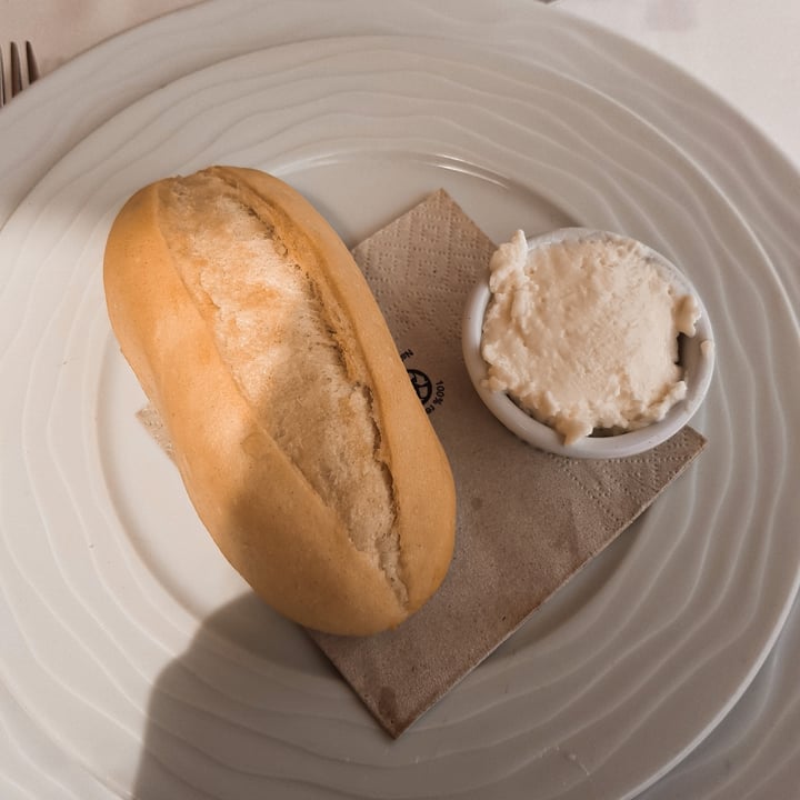 photo of RESTAURANTE XALOC LOUNGE Pan con alioli shared by @safariveg on  12 Aug 2021 - review