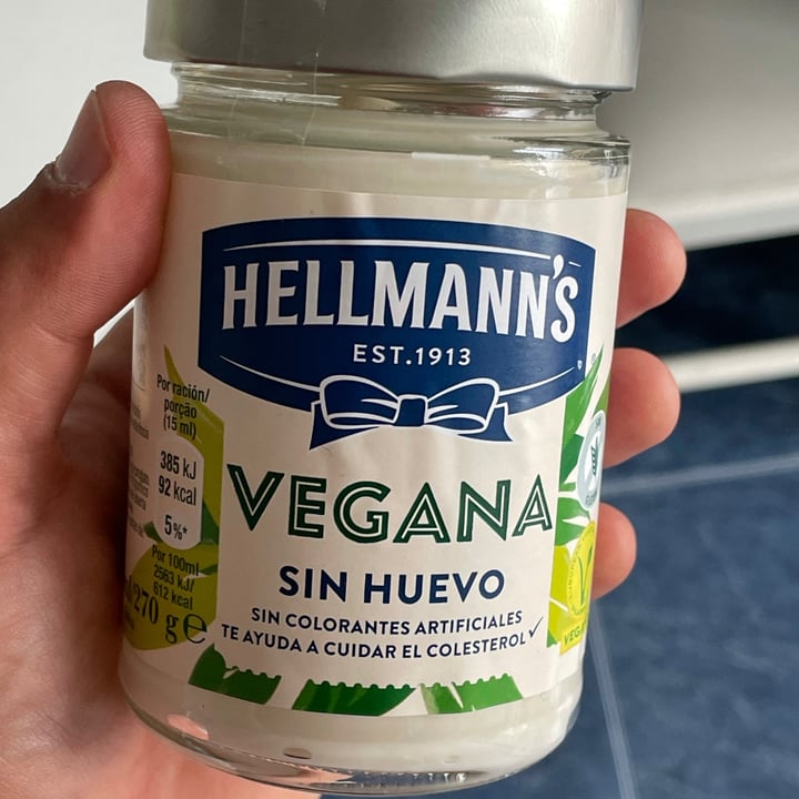 photo of Hellmann’s Hellman’s Vegan Mayonnaise shared by @dvillacortes on  29 May 2021 - review
