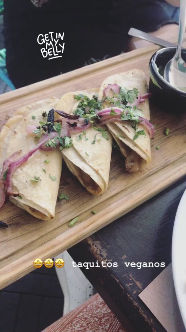 review photo of Calabacitas Tiernas Bistro Tacos de Barbacoa shared by @danilopez on 30 Jun 2019 - review